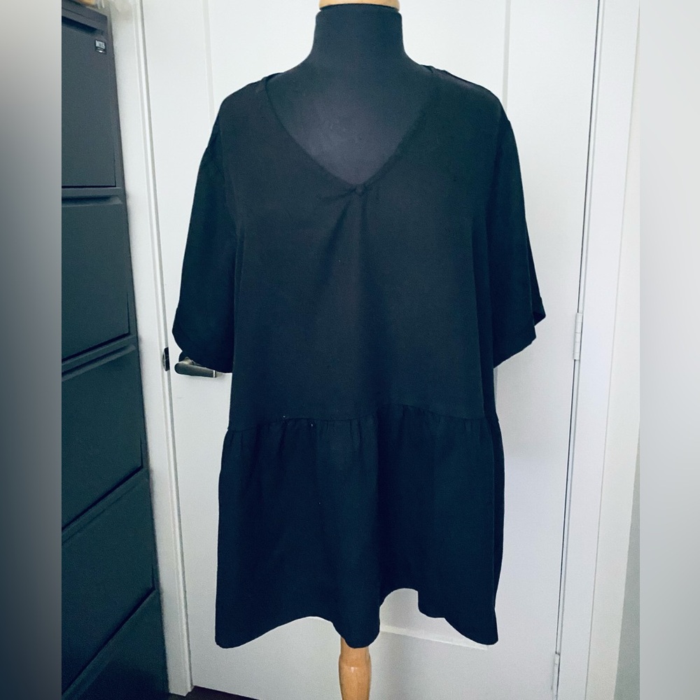 Soft Rayon Black Top - Picture 1 of 3